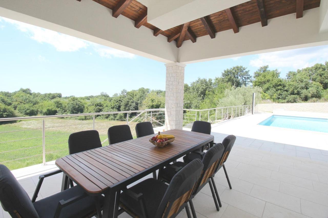 Villa Minu Radetici Luaran gambar